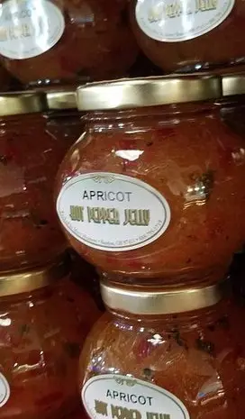Apricot Pepper Jelly